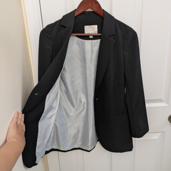 Women's Blazer - Like New - Picture 2 of 5